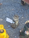 Bottle Jack