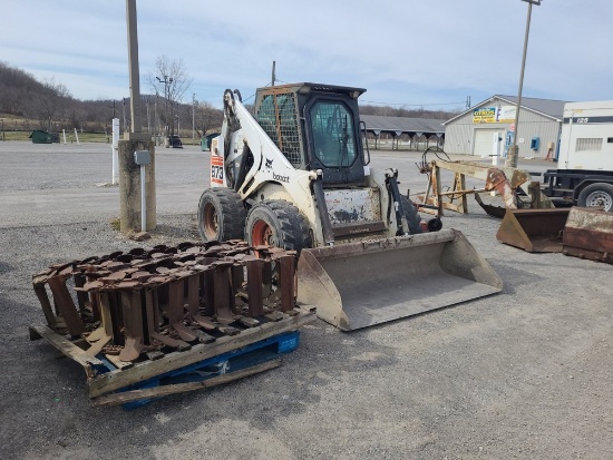 Bobcat 873 Skid Loader