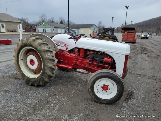 1952/1953 Ford 9N Tractor, Runs and Drives (as it)