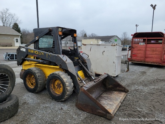 New Holland LS150 Skid Loader