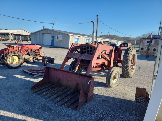 International 656 Hydro Row Crop Diesel Tractor