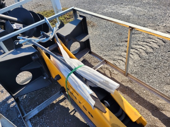 SH750 Breaker Attachment w/ Bits