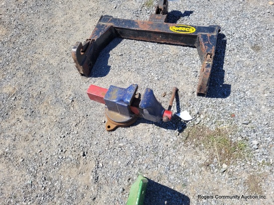 Bench Vise