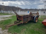 New Idea Ground Drive Manure Spreader