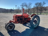 Case SE Tractor - Narrow Fron
