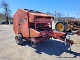 New Idea 486 Bale King Round Baler