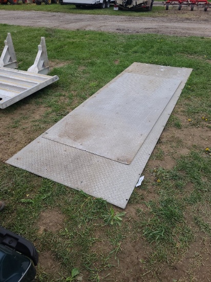 2 pcs Diamond Plate Aluminum