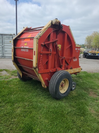 Krone KR151 Round Baler