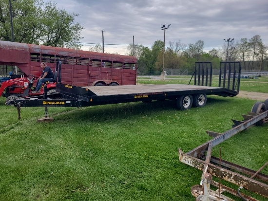 Pequea 22' Tandem Deckover Trailer