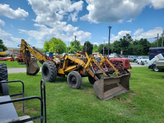 1969 Case 580 Backhoe- runs fine/will dig