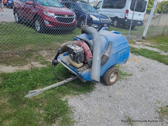 Paddock Vac w/ Kawasaki Gas Engine