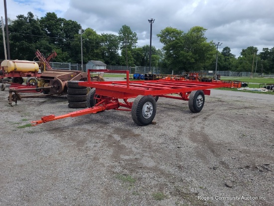 Round Bale Wagon. - 9' x 17'