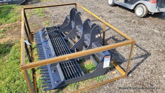 Wolverine 78" Leveler Attachment