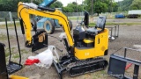 LandHero Model 12 Mini Excavator w/ Canopy - Runs