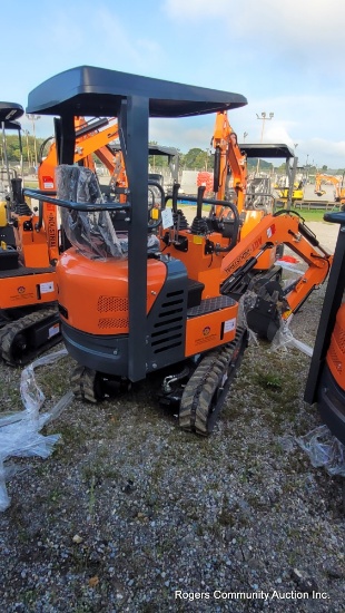AGT L12 Mini Excavator