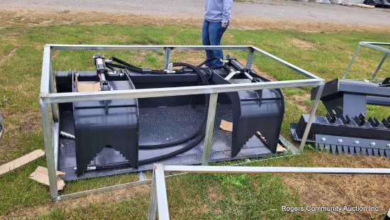 Wolverine 72" Grapple Bucket Attachment - Model: GB-11-72W