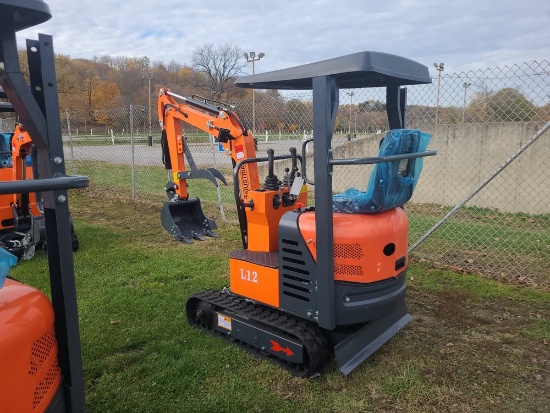AGT L12 Mini Excavator w/ 13.5 HP engine - Orange