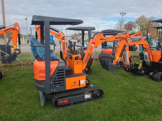AGT L12 Mini Excavator w/ 13.5 HP engine - Orange