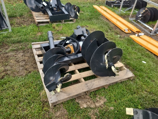 Wolverine Auger Attachment w/ 2 Bits