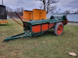 New Idea Ground Drive Manure Spreader