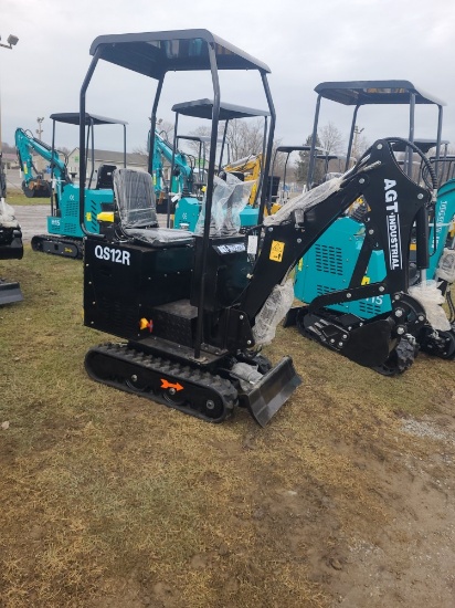 AGT QS12R Mini Excavator