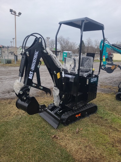 AGT QS12R Mini Excavator