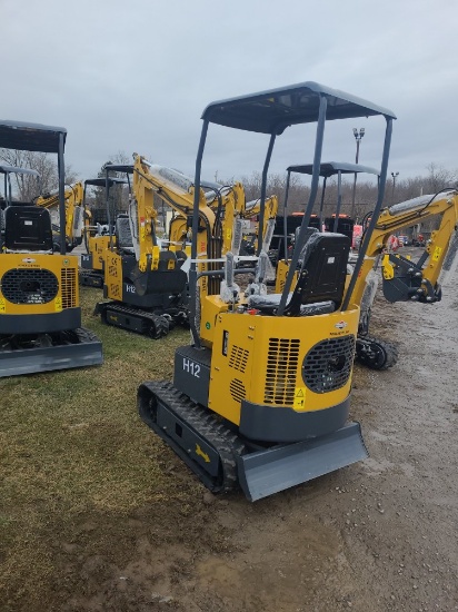 AGT H12 Mini Excavator