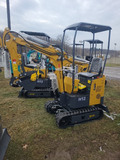 AGT H12 Mini Excavator