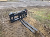 AGT Pallet Forks w/ Hydraulic Adjustment