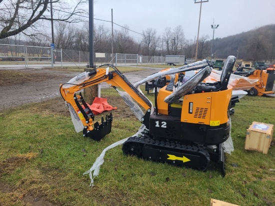 Landhero LDH-HT16B Mini Excavator w/ Canopy