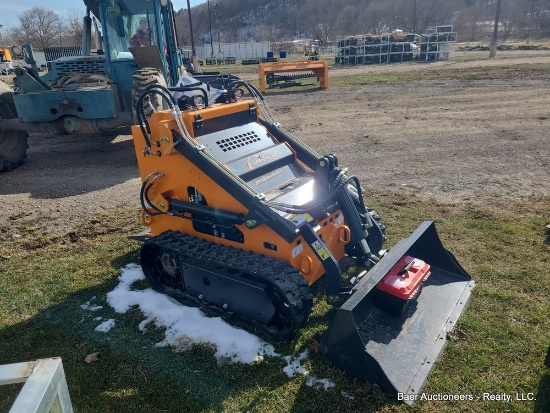Landhero PLD-BC380 Mini Skid Loader