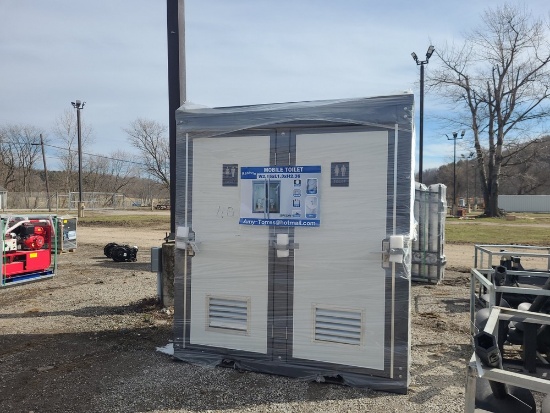 Bastone Mobile Double Toilets