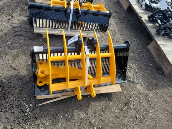 Captok 31" Screen Bucket, Rake and Ripper Set for Mini Excavator