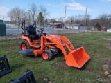 Kubota LA344 Sub Compact Tractor w/ Loader & Belly Mower