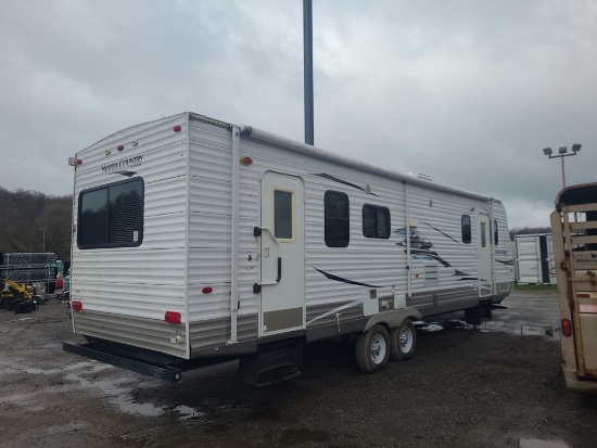 2009 North Country 29RLS Travel Trailer