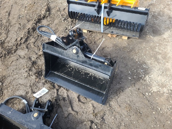 Captok 24" Rotating Bucket for Mini Excavator