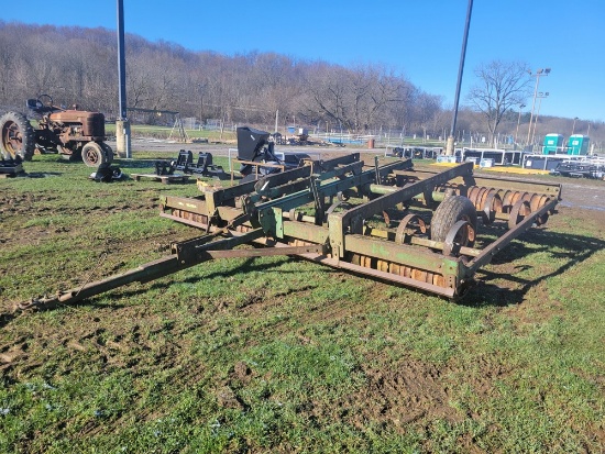 John  Deere 12' Cultimulcher