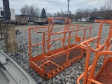8' JLG Manlift Basket
