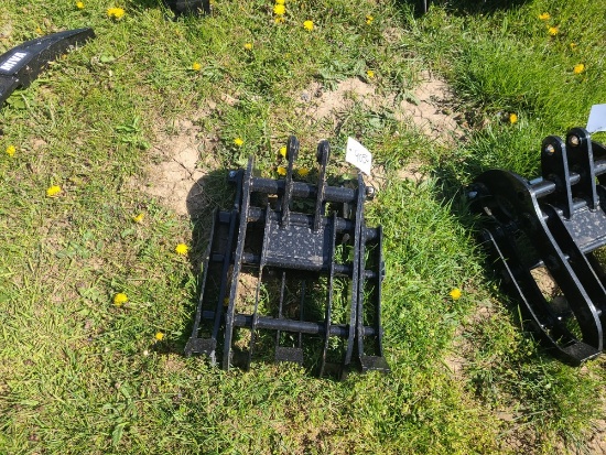 Miva 15" Mini Excavator Grapple
