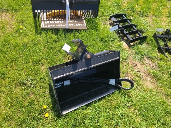 Miva 24" Mini Excavator Hydraulic Rotating Bucket