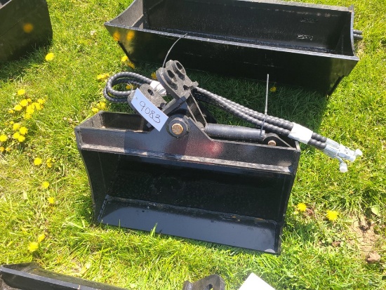 Miva 24" Mini Excavator Hydraulic Tilting Bucket