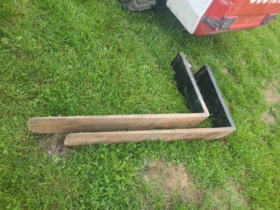 Set of 48" Heavy Duty Forks