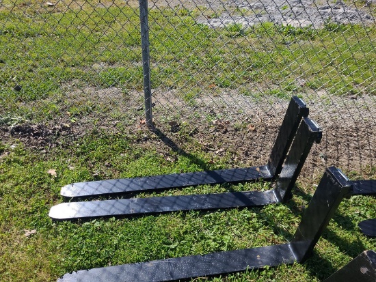 Pair 48" Forks