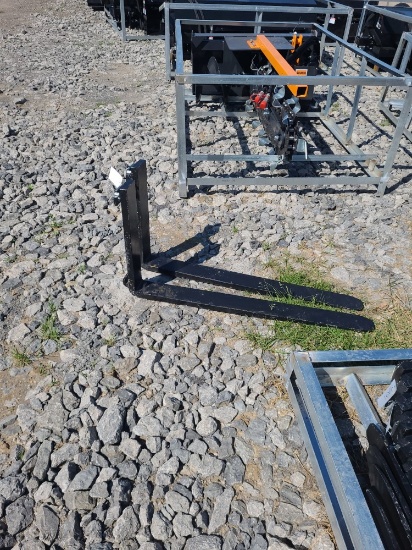 Pair 42" Forks