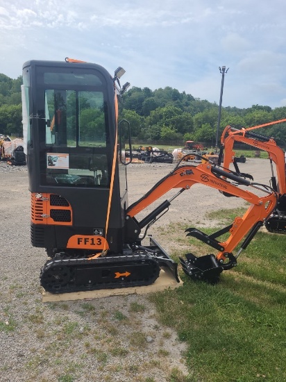 FF Ind. FF13 Mini Excavator w/ Full Cab