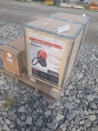 Paladin Diesel Fuel Transfer Pump w/ 49' Hose Reel