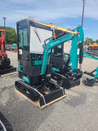 FF Ind. FF13 Mini Excavator w/ Full Cab - Green
