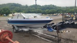 1988 Bayliner Capri 17' Boat w/ Inboard 85hp Engine