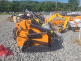 LandHero LDH-BC380 Mini Skid Loader