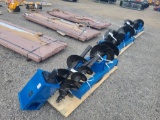 Giyi Skid Loader Auger Attachment w/ 3 Bits - 8